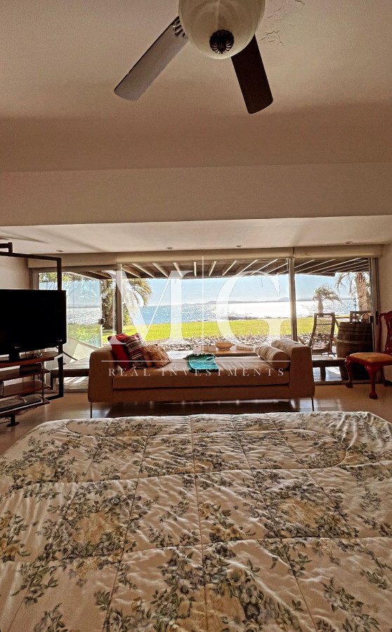 Apartamento ID.25 - Punta Ballena apartamento 2 dormitorios primera linea con vista al mar