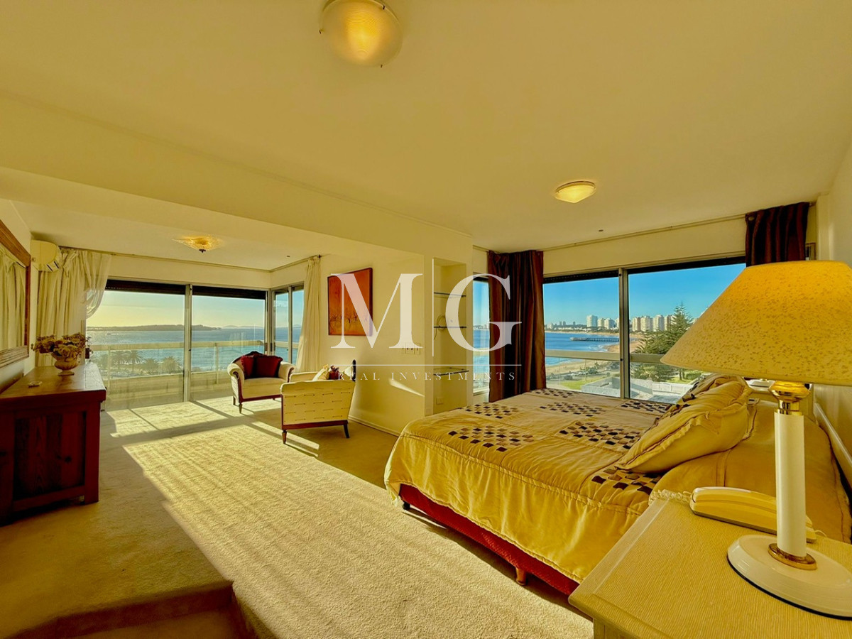Apartamento ID.1483 - Alquiler Anual Edificio Torreon 3 dormitorios + dependencia con parrillero propio