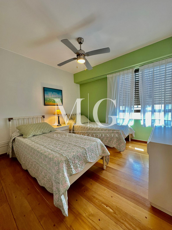 Apartamento ID.585 - Venta Apartamento 3 dormitorios con vista al Mar en Brava