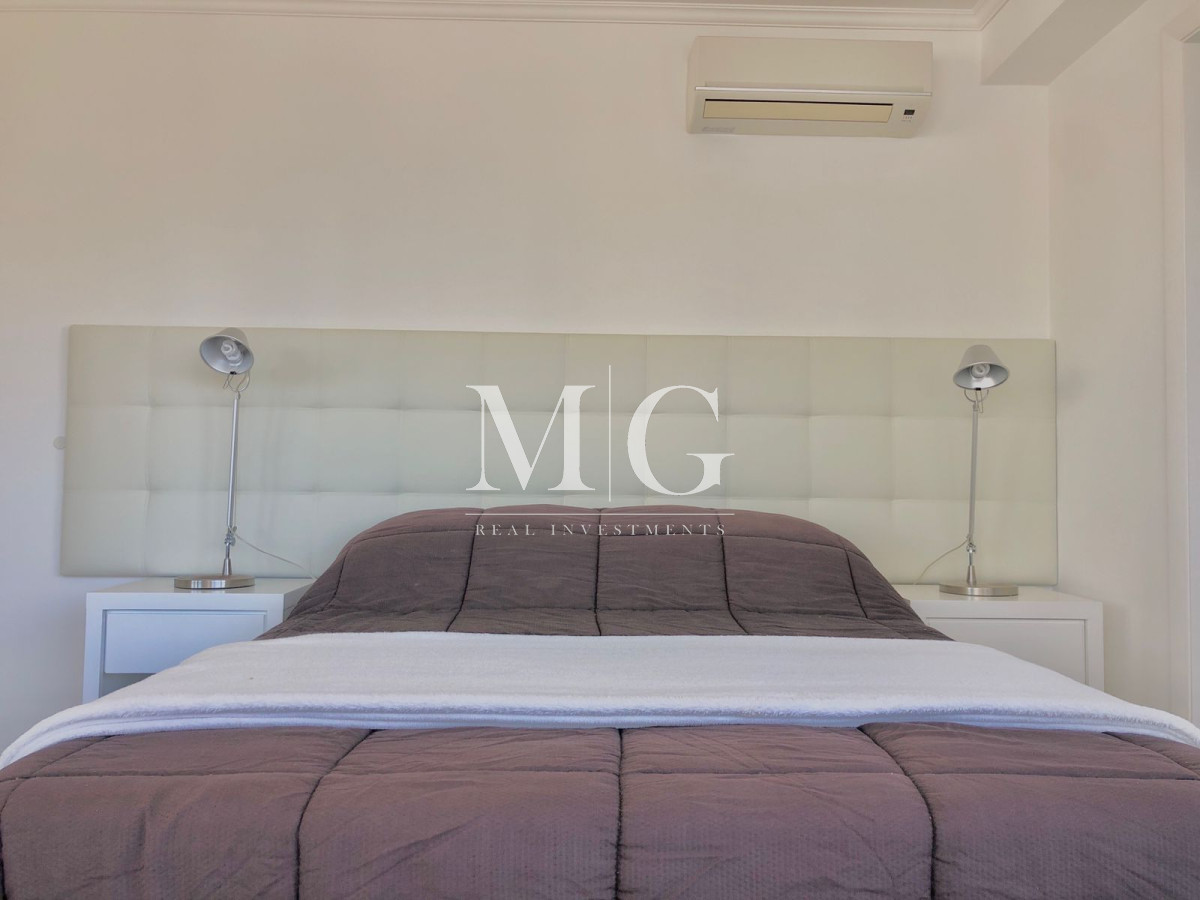 Apartamento ID.136 - Mansa Apartamento 3 dormitorios + dep.servicio