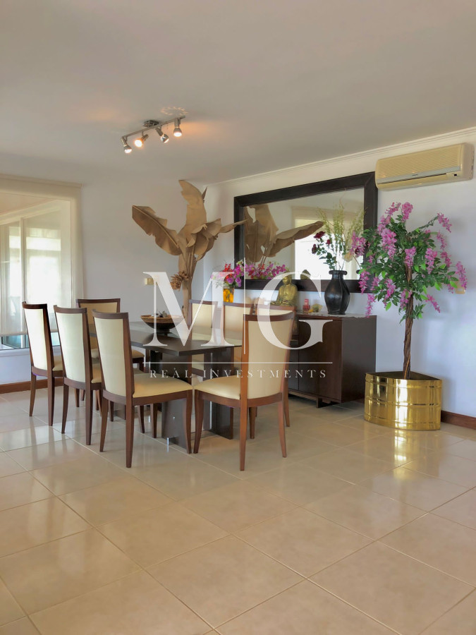 Apartamento ID.62 - Apartamento 4 dormitorios zona Brava, primera linea con vista al mar