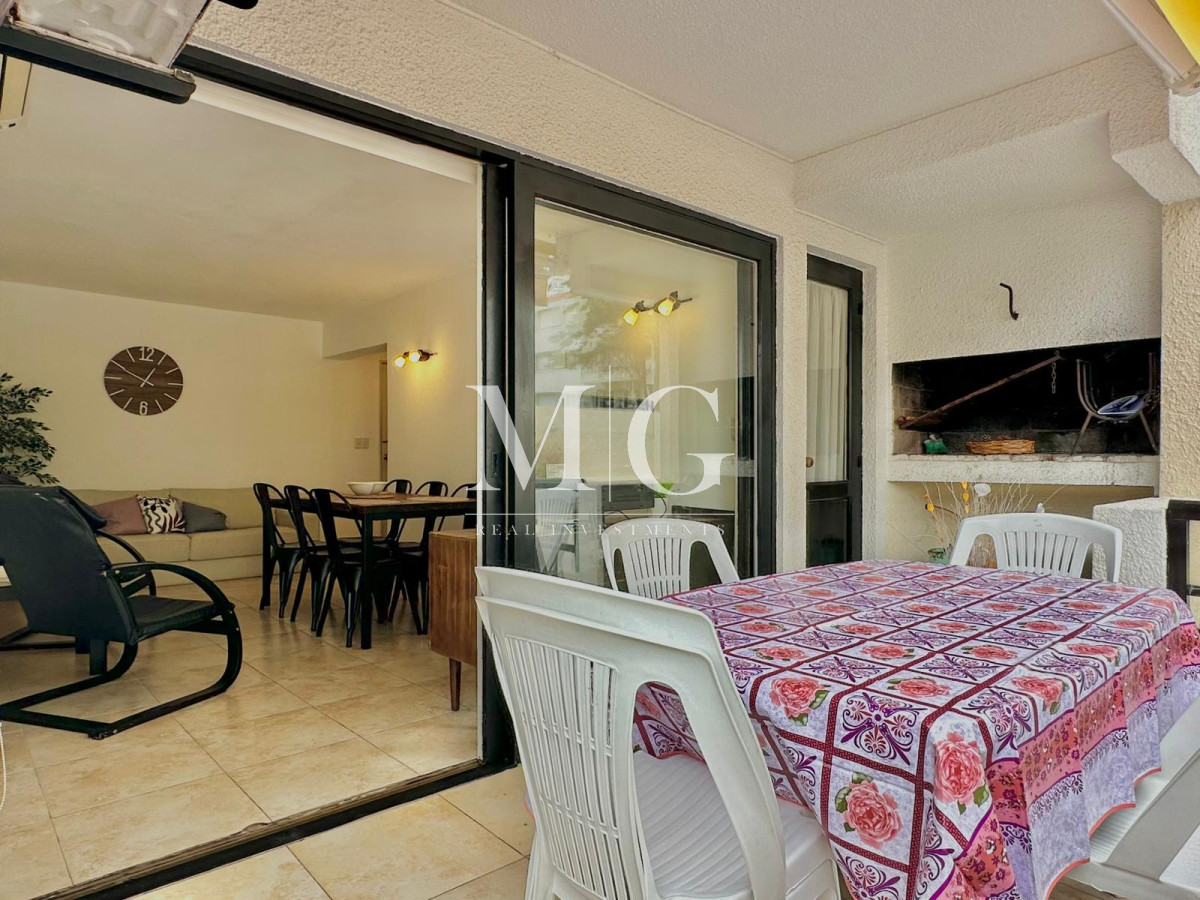 Apartamento ID.389 - VENTA APARTAMENTO ZONA AIDY GRILL, PARRILLERO, GARAGE