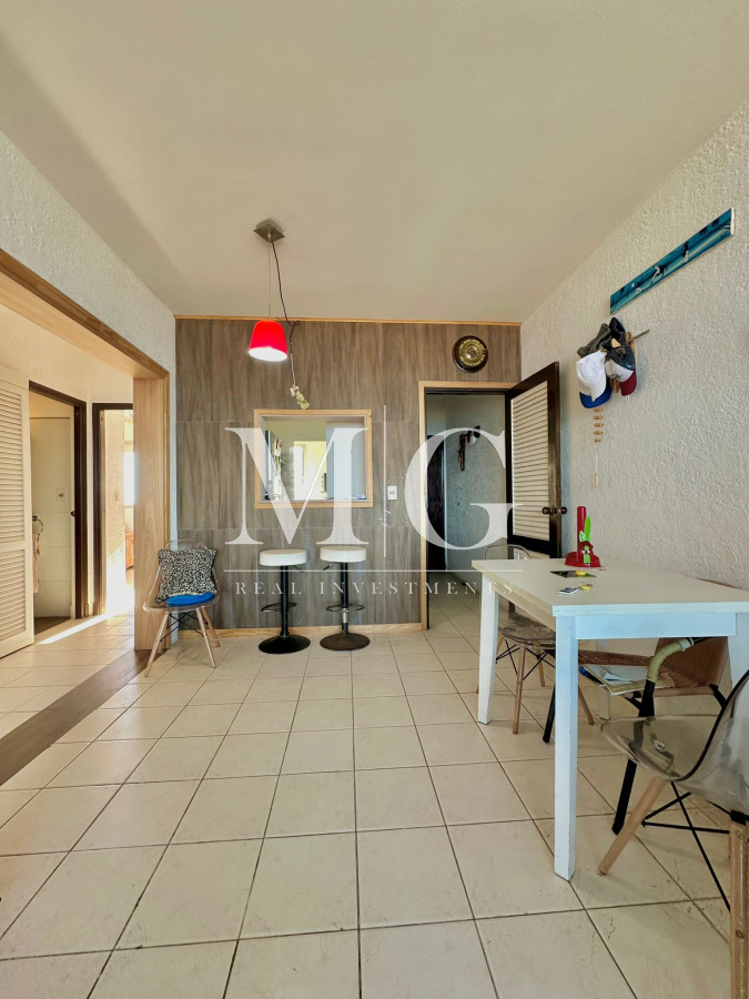 Apartamento ID.993 - BRAVA PISO ALTO 2 Y 1/2 DORMITORIOS CON VISTA AL MAR