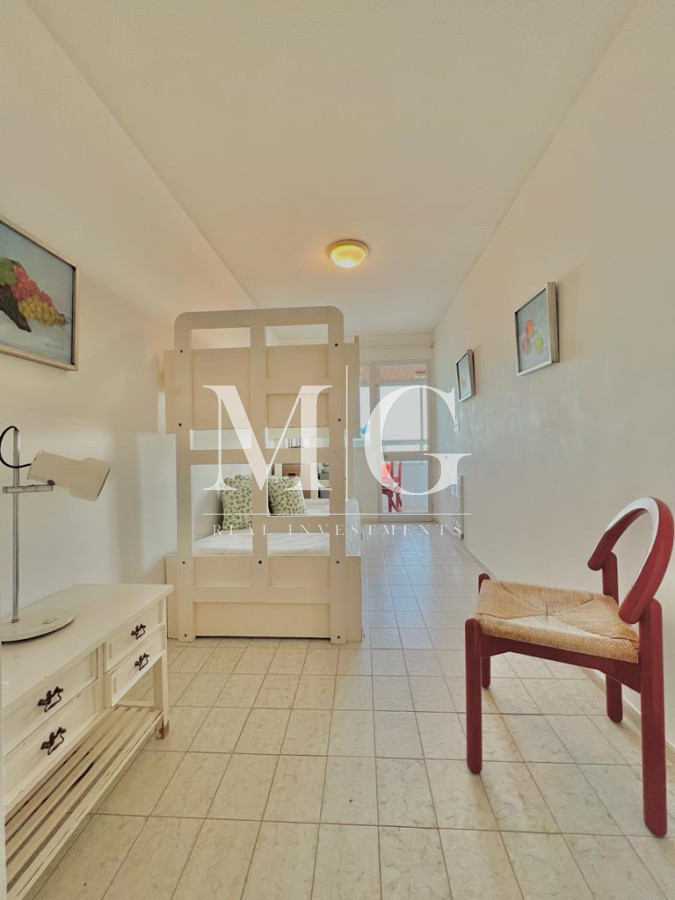 Apartamento ID.436 - Venta Apartamento 3 dormitorios + dep.servicio Piso alto con vista al mar, todos los servicios