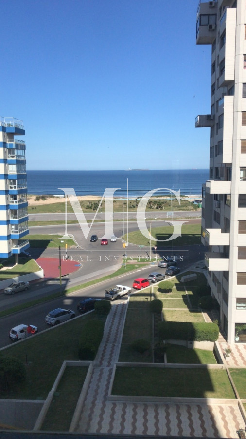 Apartamento ID.435 - Venta Apartamento 3 dormitorios + dep.servicio con vista al Mar