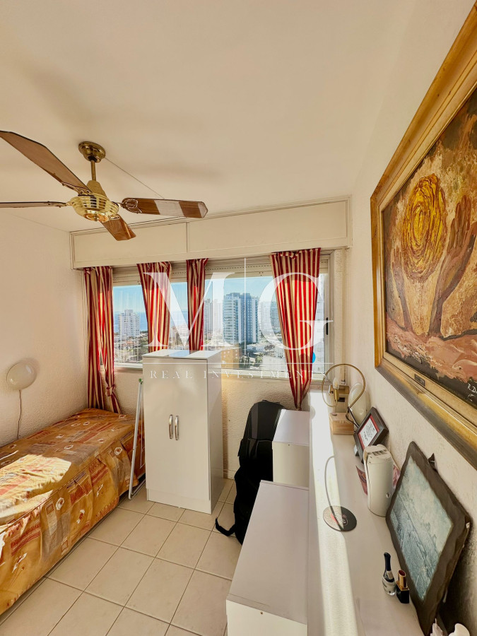 Apartamento ID.993 - BRAVA PISO ALTO 2 Y 1/2 DORMITORIOS CON VISTA AL MAR