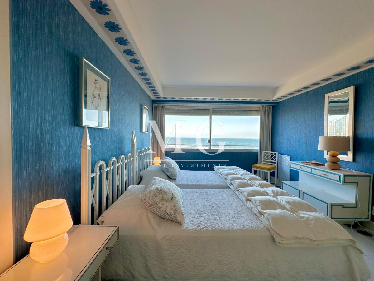 Apartamento ID.1075 - ZONA CHIVERTA PLAYA BRAVA APARTAMENTO 4 DORMITORIOS CON VISTA AL MAR 