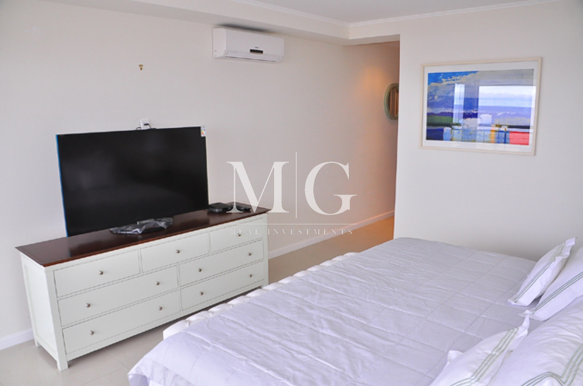 Apartamento ID.1176 - Torre Imperiale espectacular apartamento 4 dormitorios con vista al mar! Cochera doble!