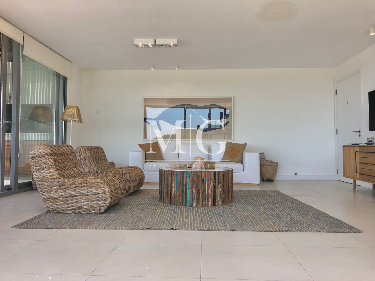 Apartamento ID.150 - Venta Apartamento 3 dormitorios con vista al mar Punta Ballena