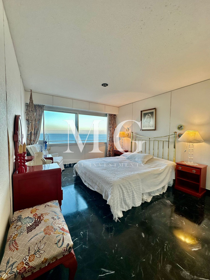 Apartamento ID.1013 - Brava piso alto con vista directa al mar, 3 dormitorios + dependencia, cochera 
