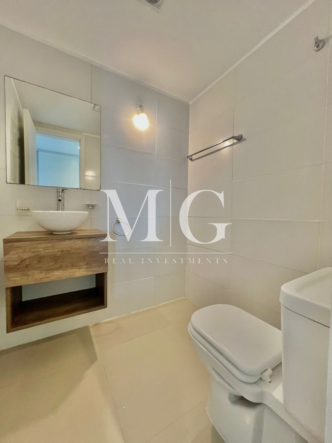Apartamento ID.364 - La mejor vista de Punta Ballena, 2 domitorios, cochera subsuelo