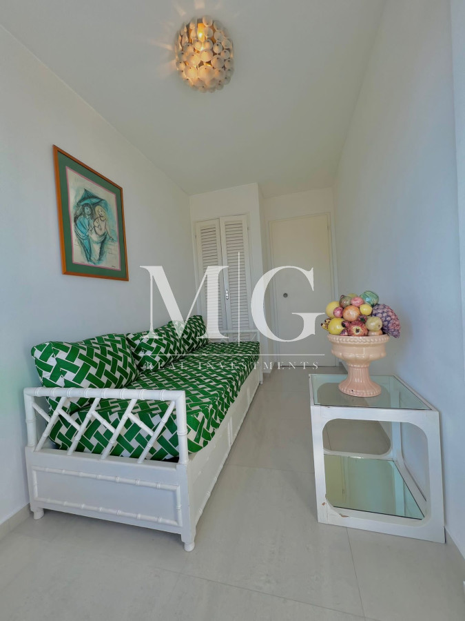 Apartamento ID.331 - Venta Apartamento 3 dormitorios + dep.servicio con vista al mar