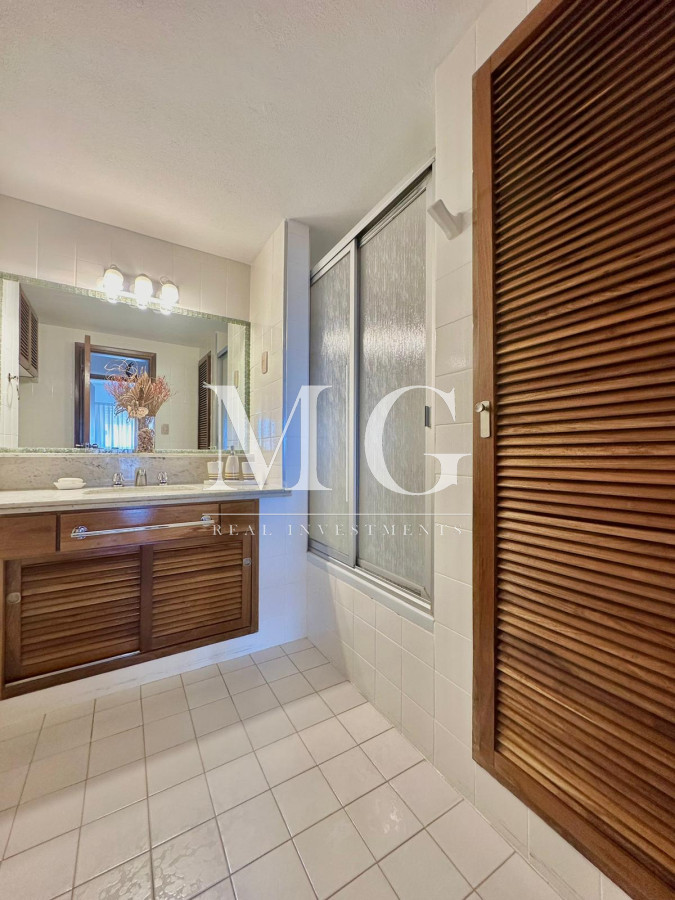 Apartamento ID.868 - PRIMERA LINEA FRENTE AL MAR! 3 dormitorios + dep.servicio