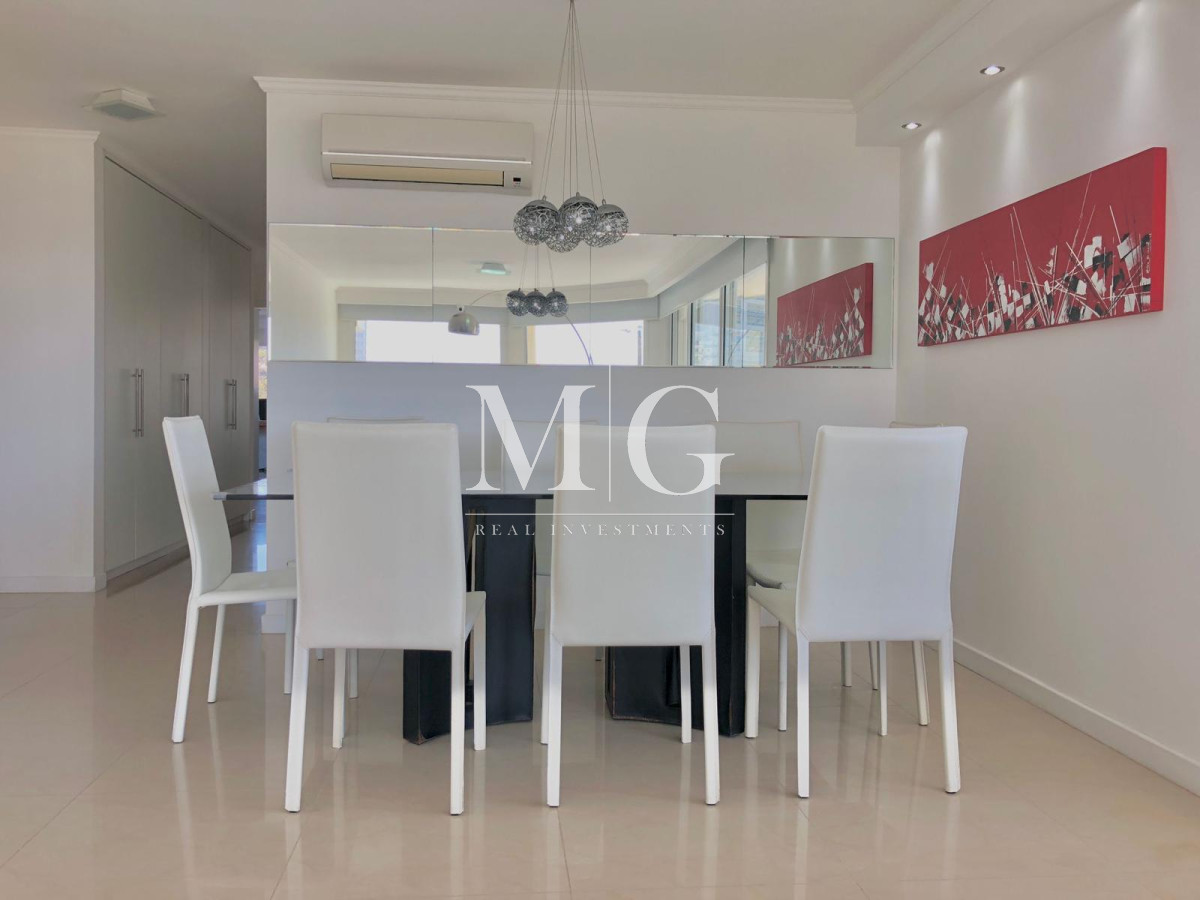 Apartamento ID.136 - Mansa Apartamento 3 dormitorios + dep.servicio