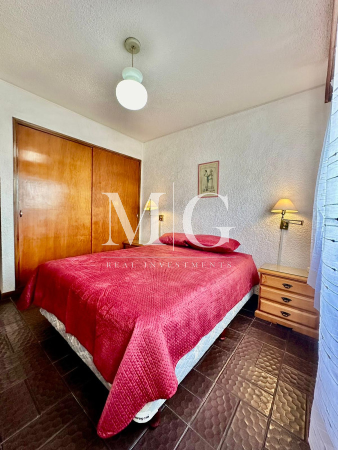 Apartamento ID.100 - VENTA APARTAMENTO BRAVA 1 DORMITORIO, COCHERA 