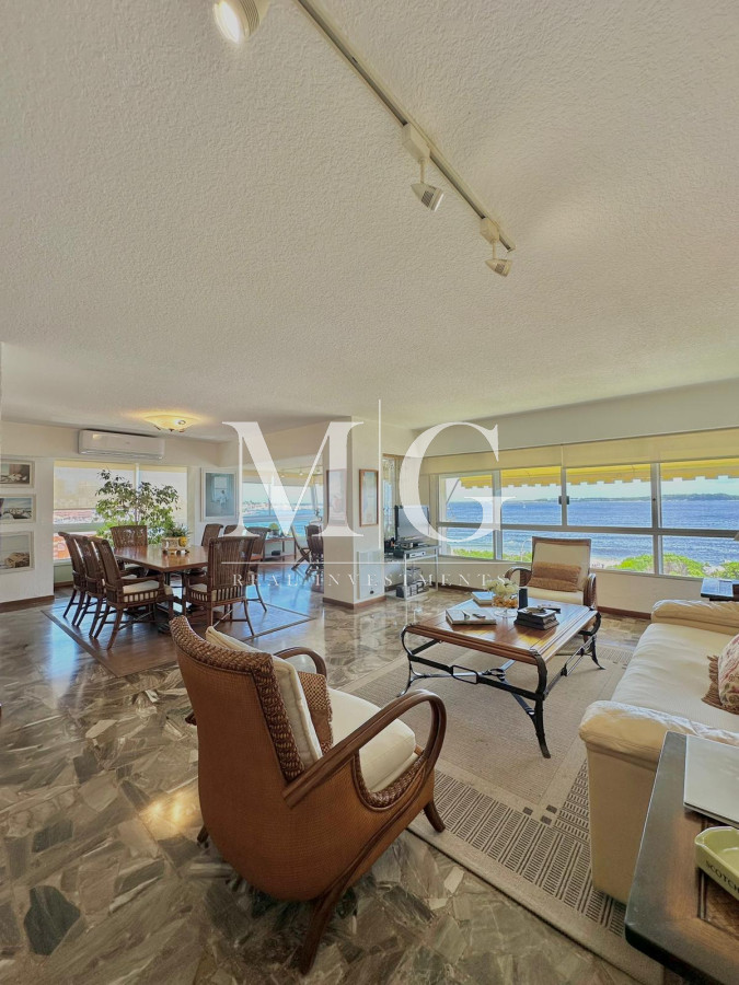 Apartamento ID.868 - PRIMERA LINEA FRENTE AL MAR! 3 dormitorios + dep.servicio