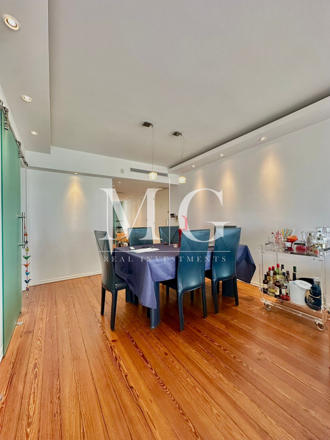 Apartamento ID.1230 - Apartamento 3 dormitorios reciclado a nuevo! zona puerto, cochera, parrillero propio, patio!