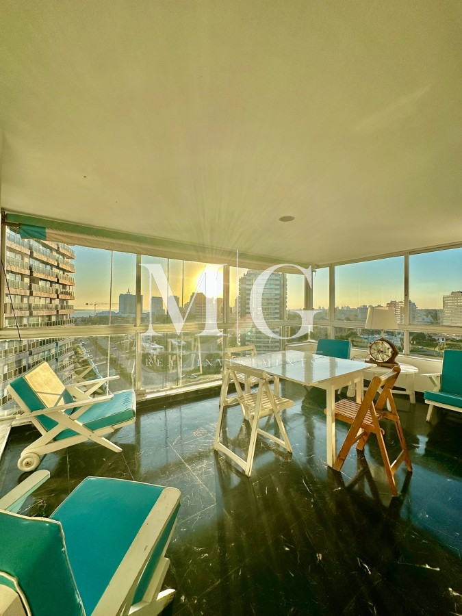 Apartamento ID.1013 - Brava piso alto con vista directa al mar, 3 dormitorios + dependencia, cochera 