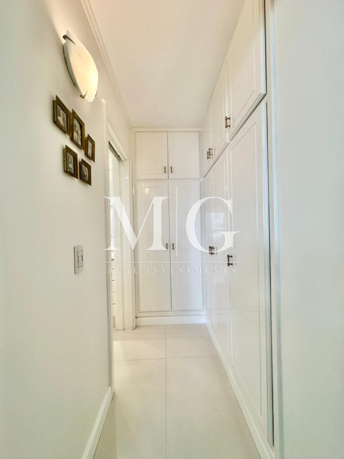 Apartamento ID.968 - ESPECTACULAR VISTA A PLAYA MANSA, 3 DORMITORIOS