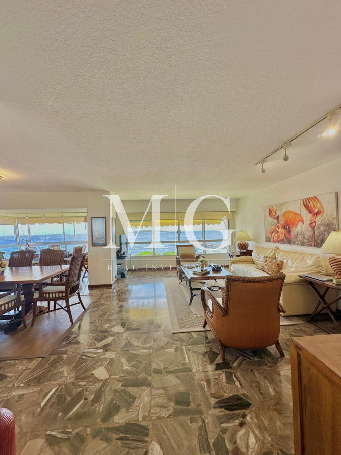 Apartamento ID.868 - PRIMERA LINEA FRENTE AL MAR! 3 dormitorios + dep.servicio