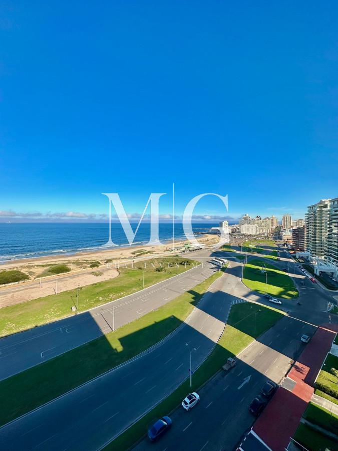 Apartamento ID.993 - BRAVA PISO ALTO 2 Y 1/2 DORMITORIOS CON VISTA AL MAR