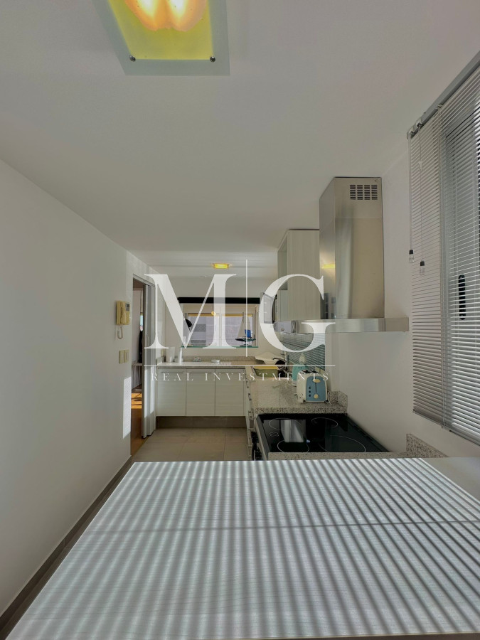 Apartamento ID.769 - 2 dormitorios zona Puerto Punta del Este con vista directa, Excelente estado!