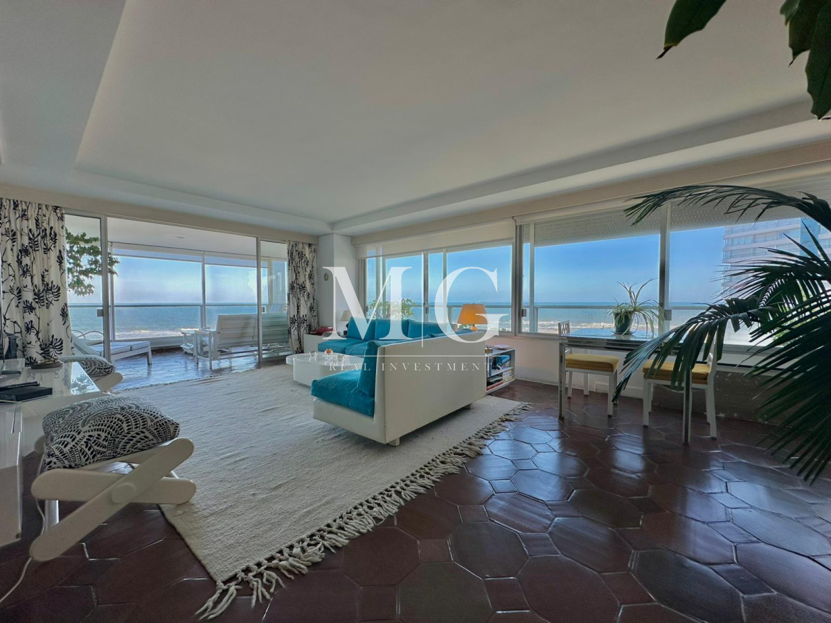 Apartamento ID.1075 - ZONA CHIVERTA PLAYA BRAVA APARTAMENTO 4 DORMITORIOS CON VISTA AL MAR 