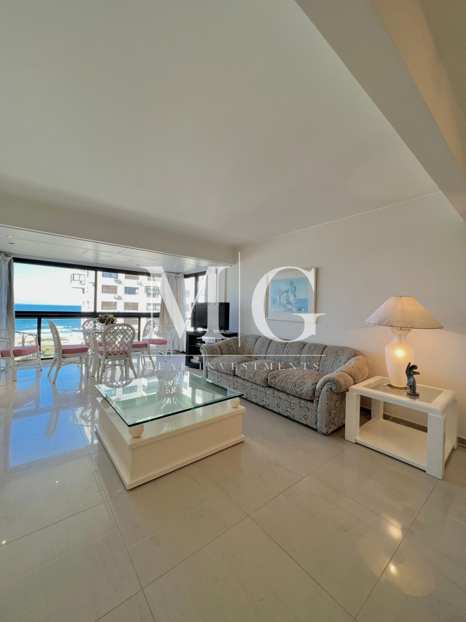 Apartamento ID.331 - Venta Apartamento 3 dormitorios + dep.servicio con vista al mar