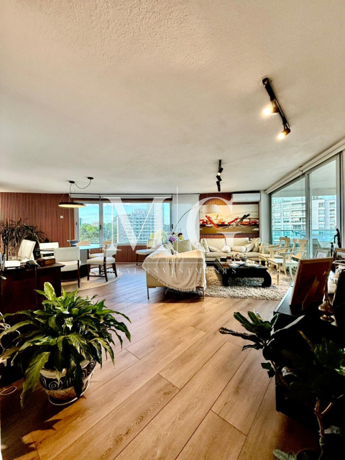 Apartamento ID.1507 - Apartamento 3 dormitorios con vista al mar en ubicación privilegiada