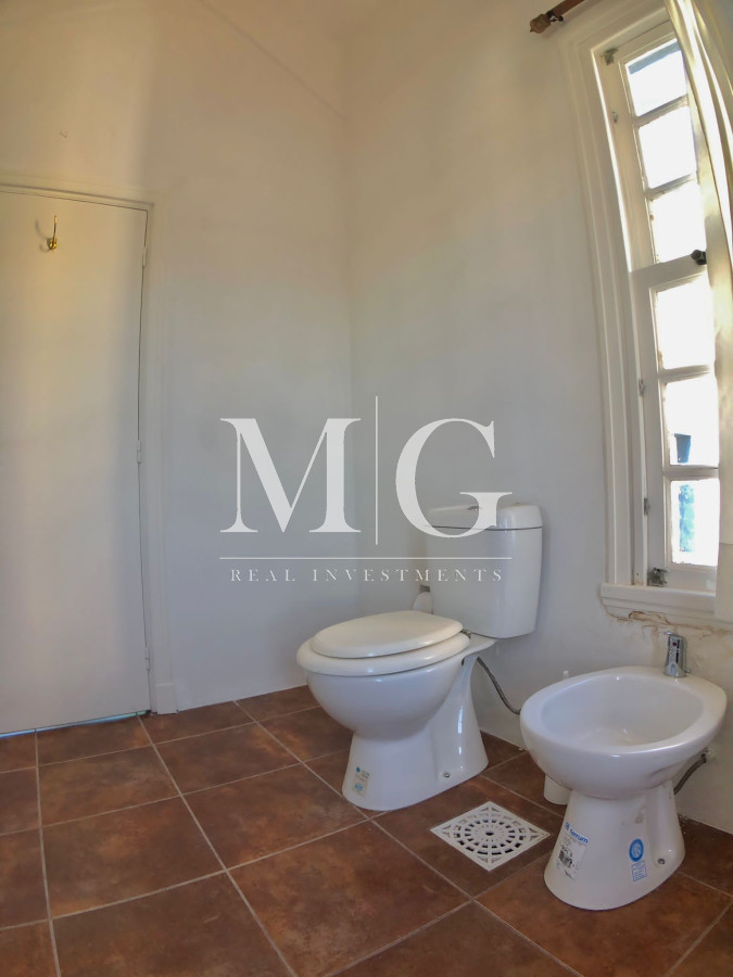 Apartamento ID.104 - Venta Apartamento 4 dormitorios con vista a Playa Brava