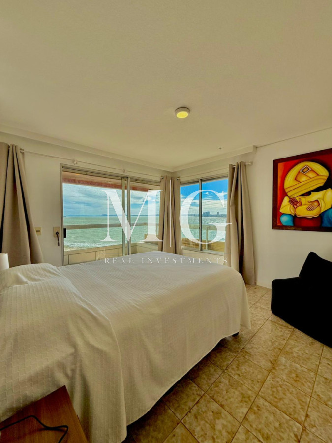 Apartamento ID.1411 - PENINSULA ALQUILER ANUAL 3 Dormitorios + dependencia con vista al Mar; garaje; Gc incluidos!