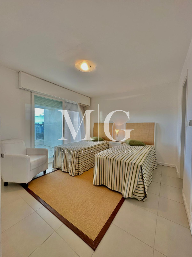 Apartamento ID.253 - Venta Penthouse zona Chiverta con vista directa al mar