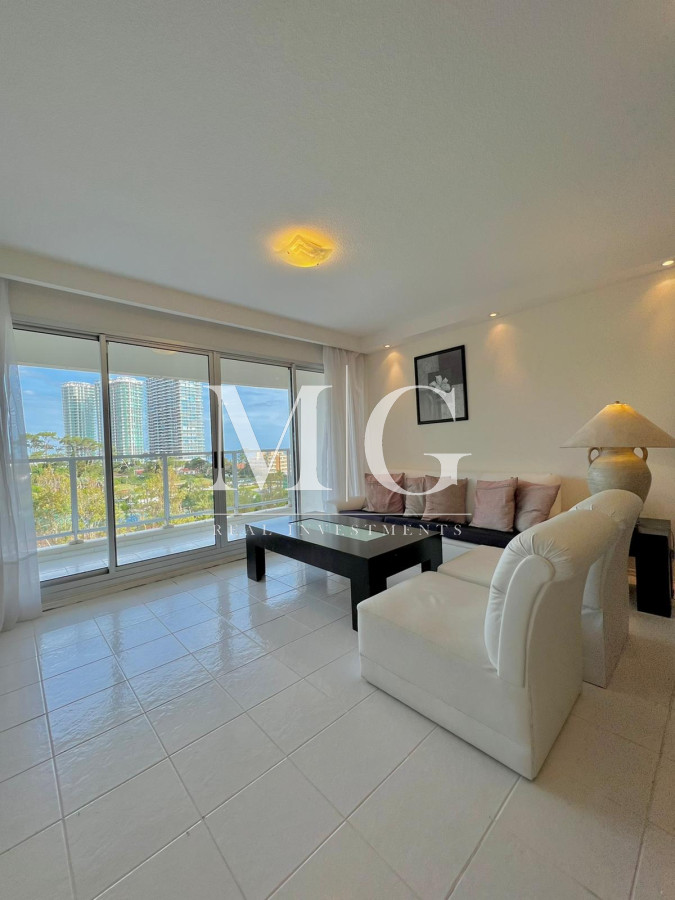Apartamento ID.54 - Apartamento 3 dormitorios en Mansa con todos los servicios