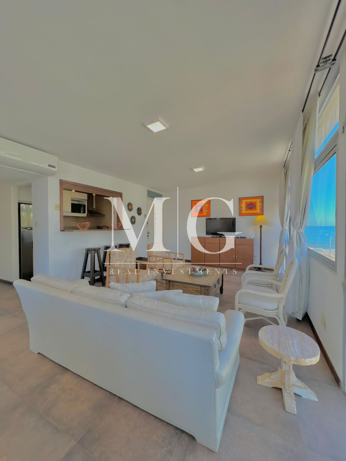 Apartamento ID.449 - ALQUILER ANUAL PENINSULA 3 DORMITORIOS, 3er PISO por ESCALERA