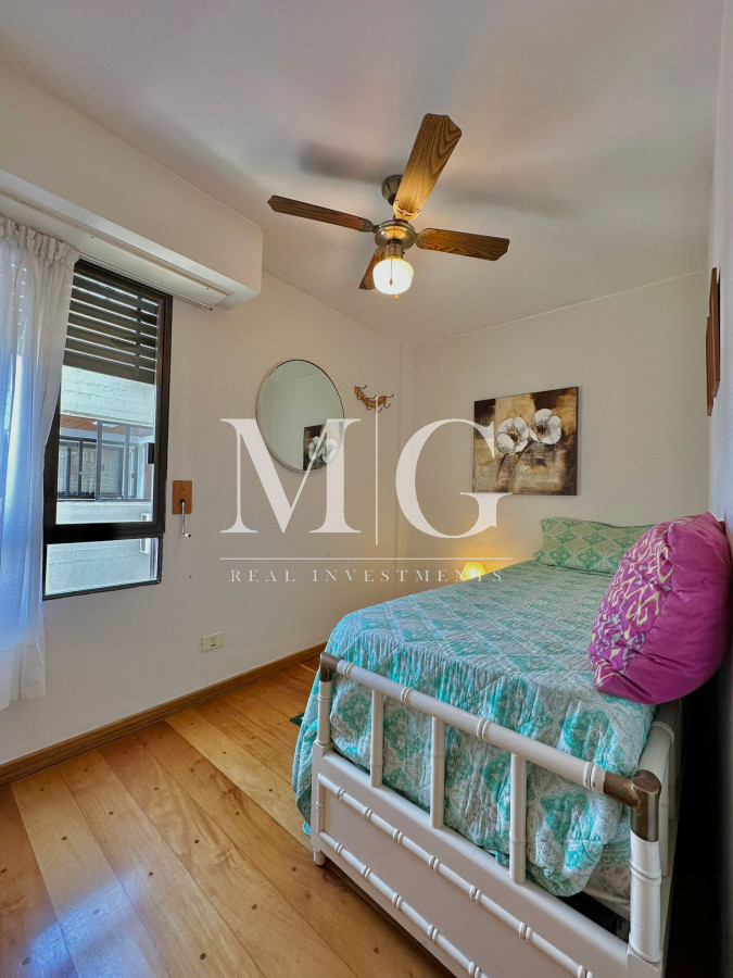 Apartamento ID.585 - Venta Apartamento 3 dormitorios con vista al Mar en Brava