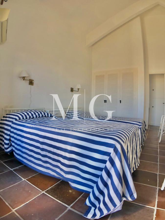 Apartamento ID.104 - Venta Apartamento 4 dormitorios con vista a Playa Brava