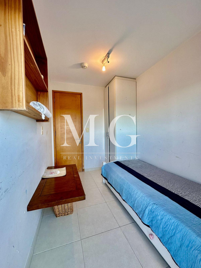 Apartamento ID.971 - EXCELENTE VISTA AL PUERTO, 3 DORMITORIOS + DEPENDENCIA 