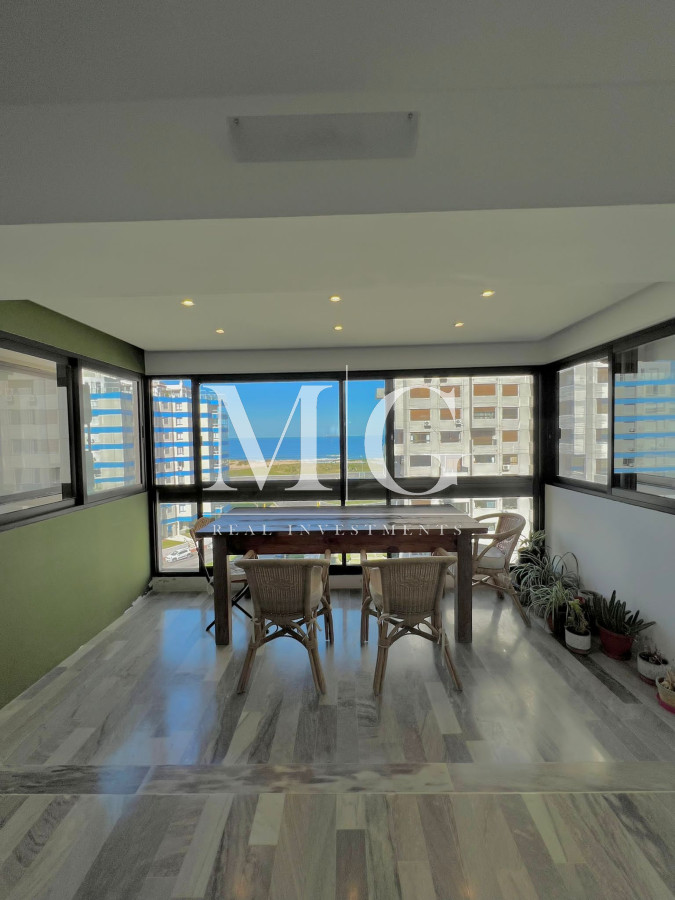 Apartamento ID.435 - Venta Apartamento 3 dormitorios + dep.servicio con vista al Mar