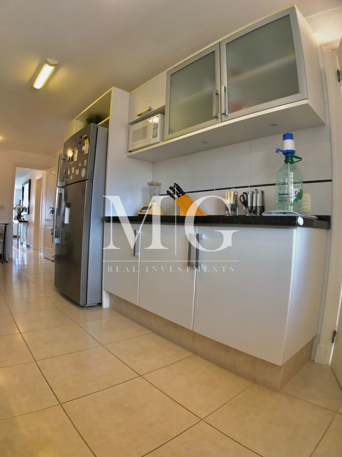 Apartamento ID.62 - Apartamento 4 dormitorios zona Brava, primera linea con vista al mar