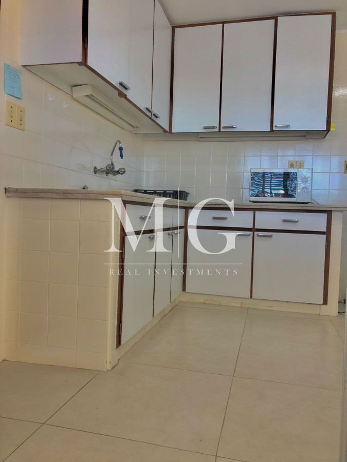 Apartamento ID.172 - Apartamento en Mansa 3 dormitorios con vista directa al mar 