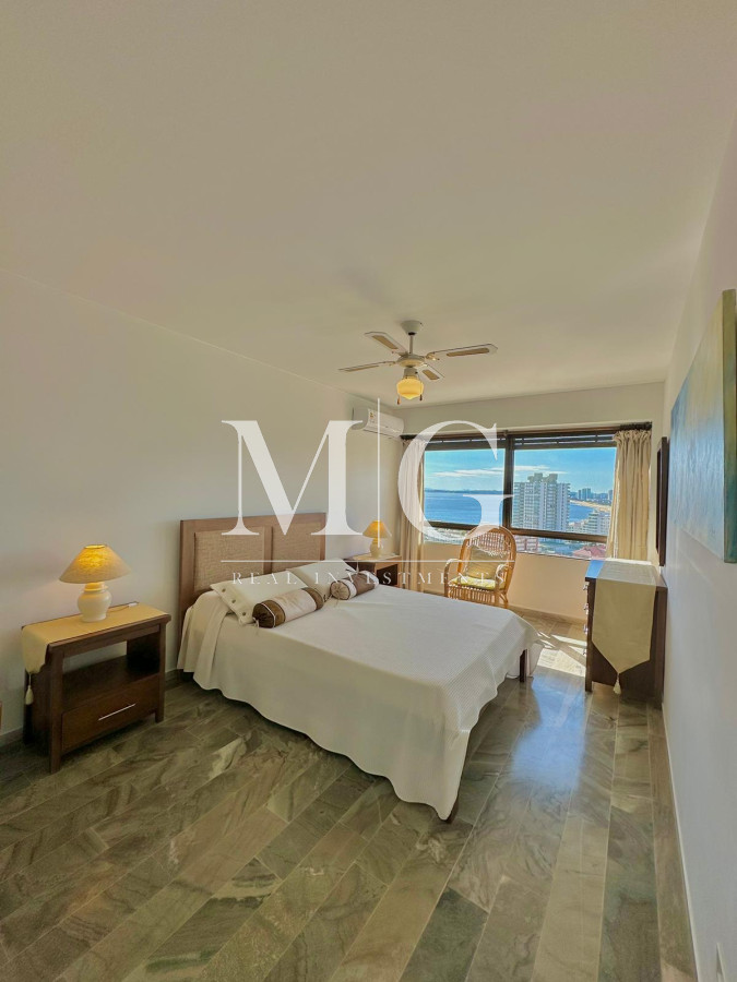 Apartamento ID.850 - Brava 3 dormitorios Torre con todos los servicios