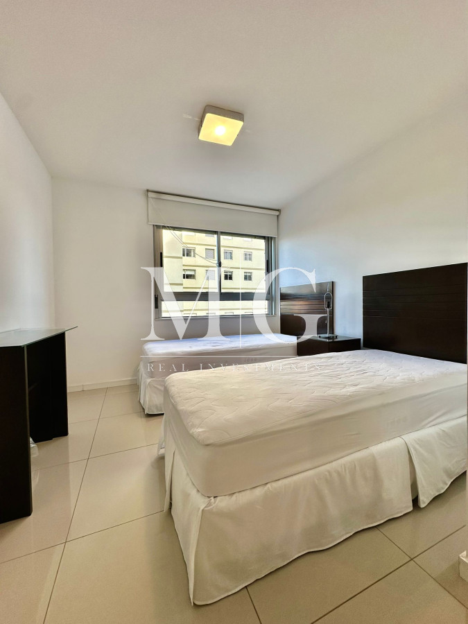 Apartamento ID.1360 - Alquiler Anual Torre Cardinal 3 dormitorios, cochera; Gc incluidos!