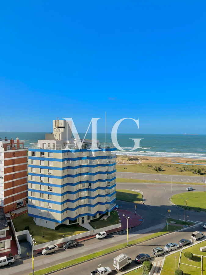 Apartamento ID.331 - Venta Apartamento 3 dormitorios + dep.servicio con vista al mar