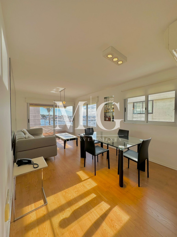 Apartamento ID.769 - 2 dormitorios zona Puerto Punta del Este con vista directa, Excelente estado!
