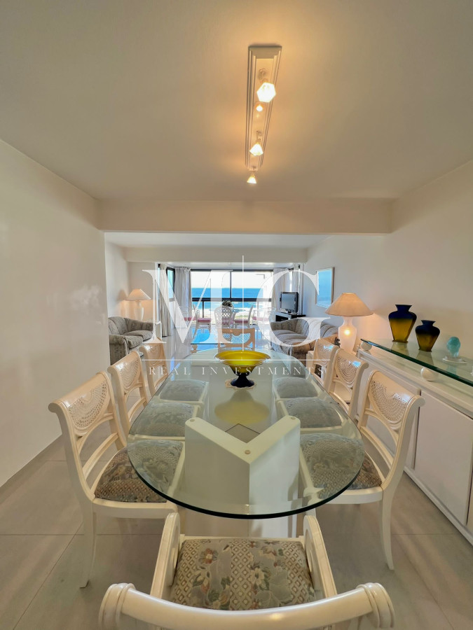 Apartamento ID.331 - Venta Apartamento 3 dormitorios + dep.servicio con vista al mar
