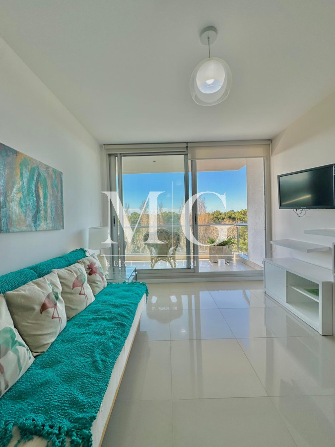 Apartamento ID.1287 - Aidy Grill a 500mt de Playa Brava, piso alto con cochera sub-suelo 