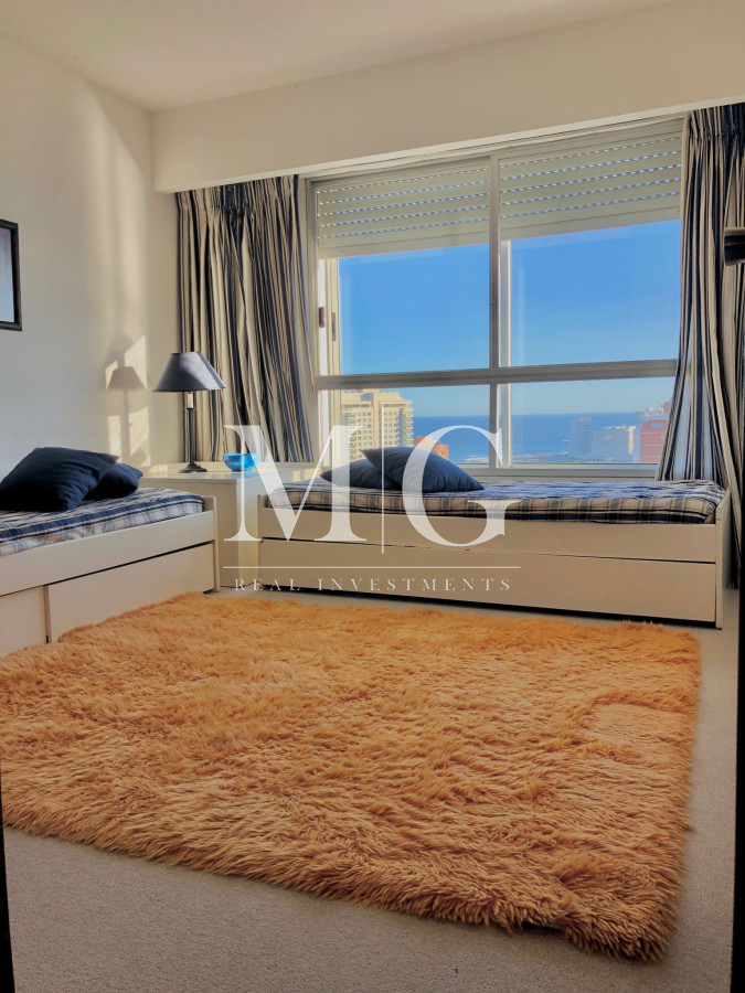 Apartamento ID.172 - Apartamento en Mansa 3 dormitorios con vista directa al mar 