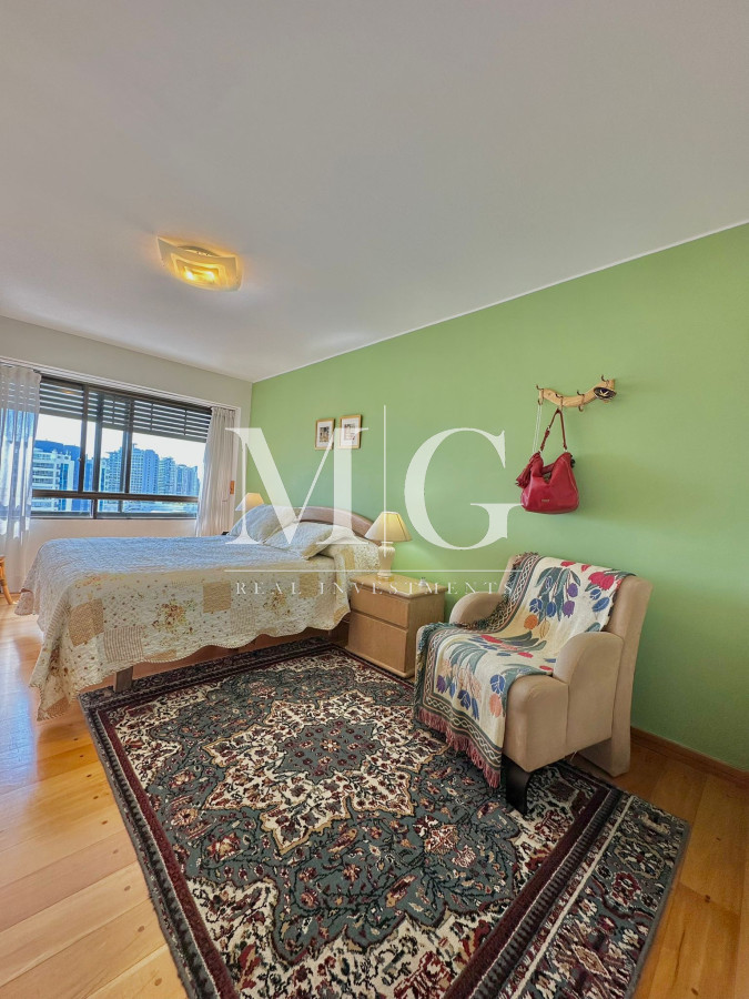 Apartamento ID.585 - Venta Apartamento 3 dormitorios con vista al Mar en Brava