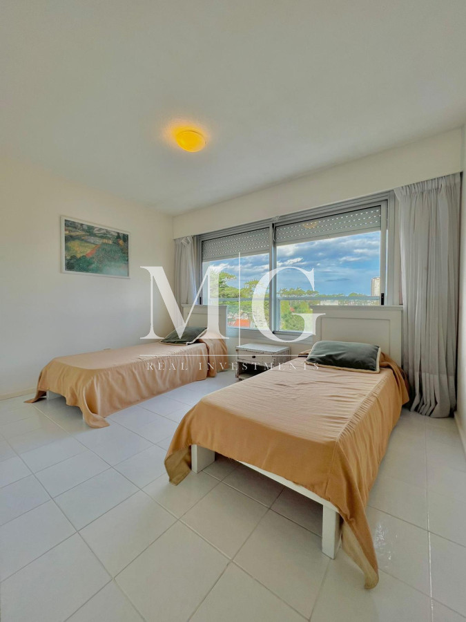Apartamento ID.54 - Apartamento 3 dormitorios en Mansa con todos los servicios
