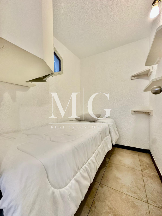 Apartamento ID.389 - VENTA APARTAMENTO ZONA AIDY GRILL, PARRILLERO, GARAGE